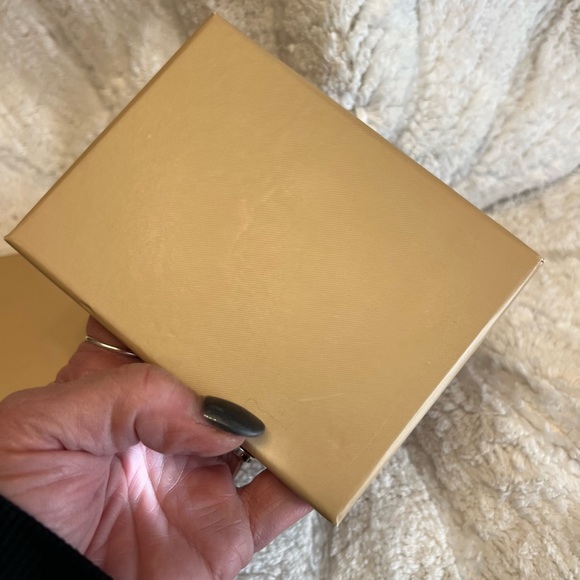 NIB Burberry Authentic B Letter Ornaments/charms - Picture 9 of 9